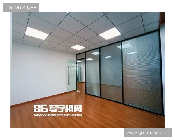 库拉索全国商店提前关门,街头电视直播创造收视纪录 库拉索全国商店提前关门,街头电视直播创造收视纪录